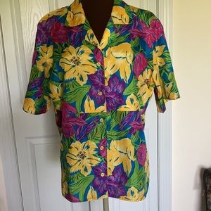 Vintage Compositions brand floral pattern blouse